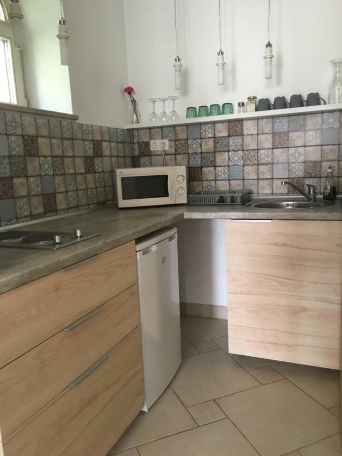 Szelrozsa Apartmanhaz ヴァレンツァ エクステリア 写真