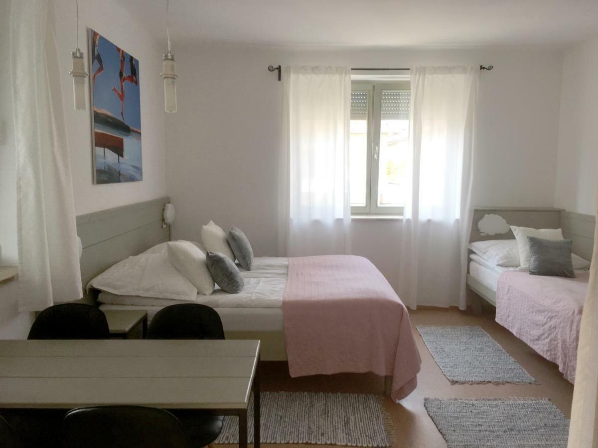 Szelrozsa Apartmanhaz ヴァレンツァ エクステリア 写真